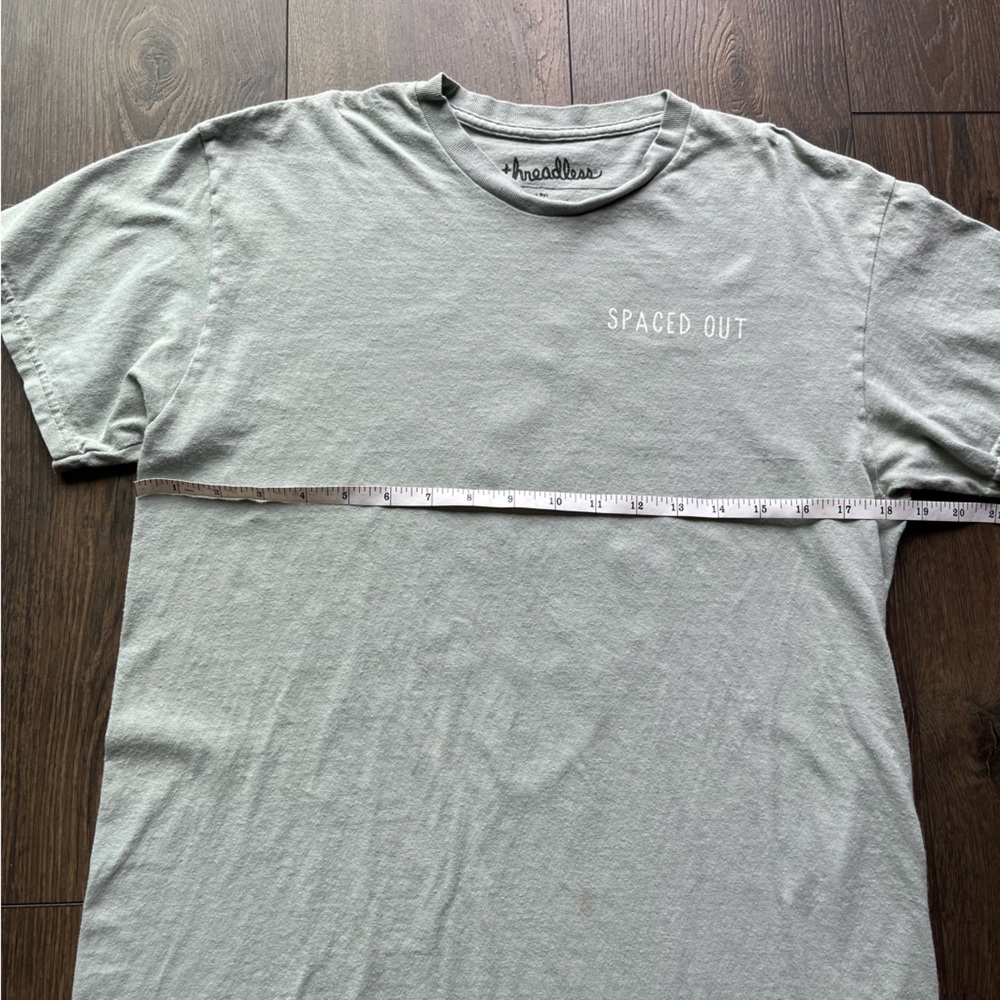 Threadless 'Spaced Out' Tee - Picture 5 of 8